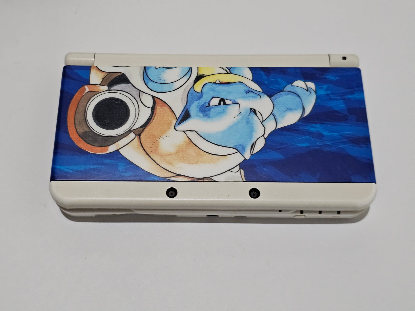 New Nintendo 3DS Edición 20 Aniversario Pokemon Completo (CiB) Nintendo 3DS